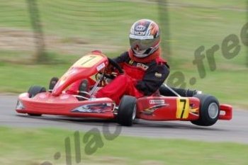 photos le creusot de kevin oudot pilote ffsa jeunes en 2009 et  victoire de ce we sous la pluie