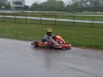 le cresuot éssais kevin oudot pilote FFSA Jeune sous la pluie